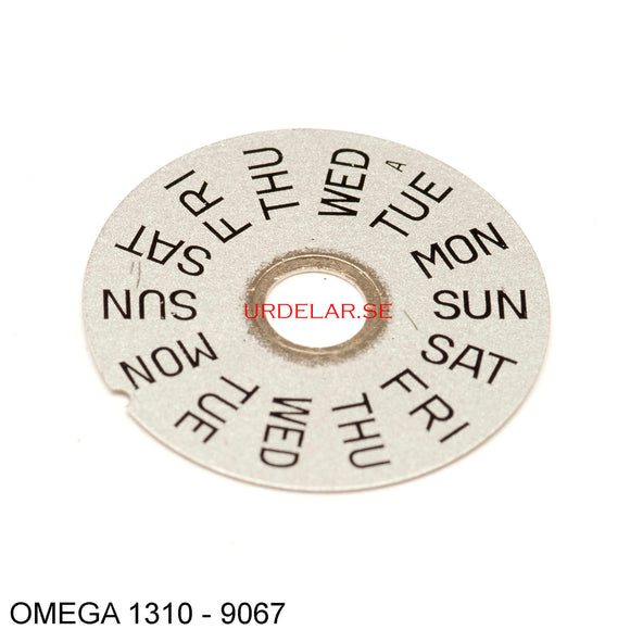 Omega 1310-9067, Day indicator, English