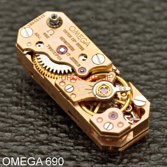Omega 690, Complete movement