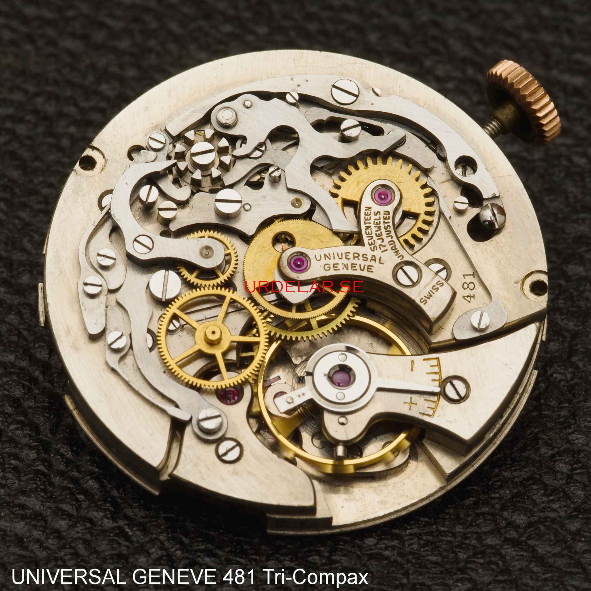 Universal Geneve 481 Tri-Compax, Complete movement – urdelar.se